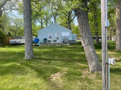 38489 W Wagon Trail Battle Lake MN 56515