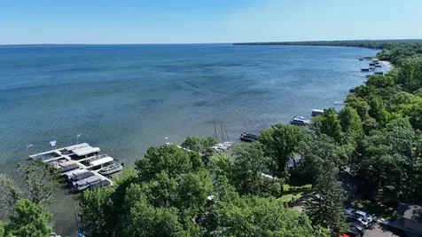 38489 W Wagon Trail Battle Lake MN 56515