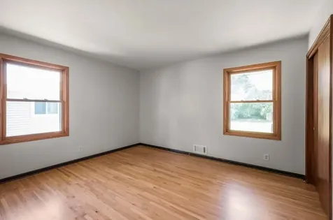 8807 Colfax Avenue S Bloomington MN 55420
