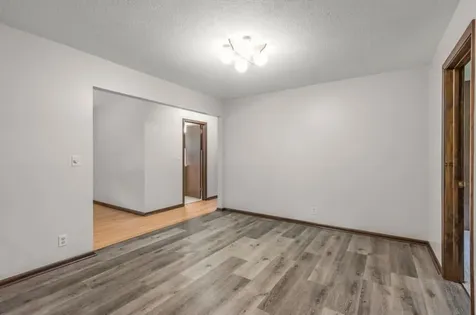 8807 Colfax Avenue S Bloomington MN 55420