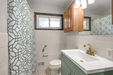 8807 Colfax Avenue S Bloomington MN 55420