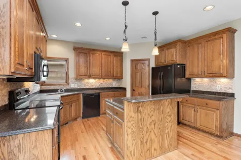 1986 Laquey Avenue NE Saint Michael MN 55376