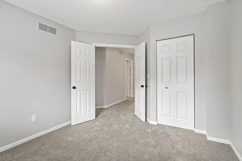 6453 Regency Lane Eden Prairie MN 55344