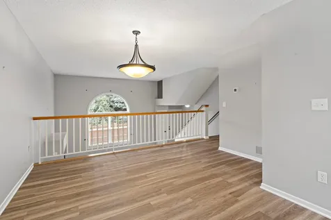 6453 Regency Lane Eden Prairie MN 55344