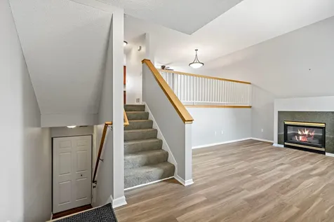 6453 Regency Lane Eden Prairie MN 55344