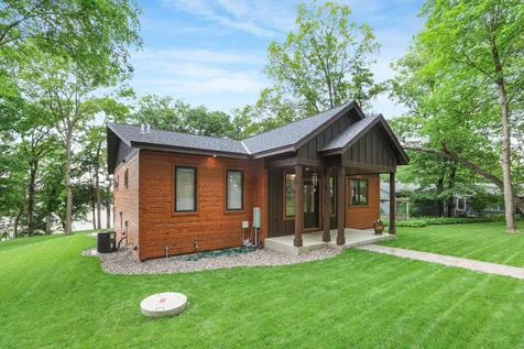 11513 Kimball Avenue NW Annandale MN 55302