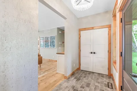 11513 Kimball Avenue NW Annandale MN 55302
