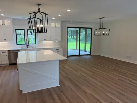 2370 Emerald Way NE Alexandria MN 56308