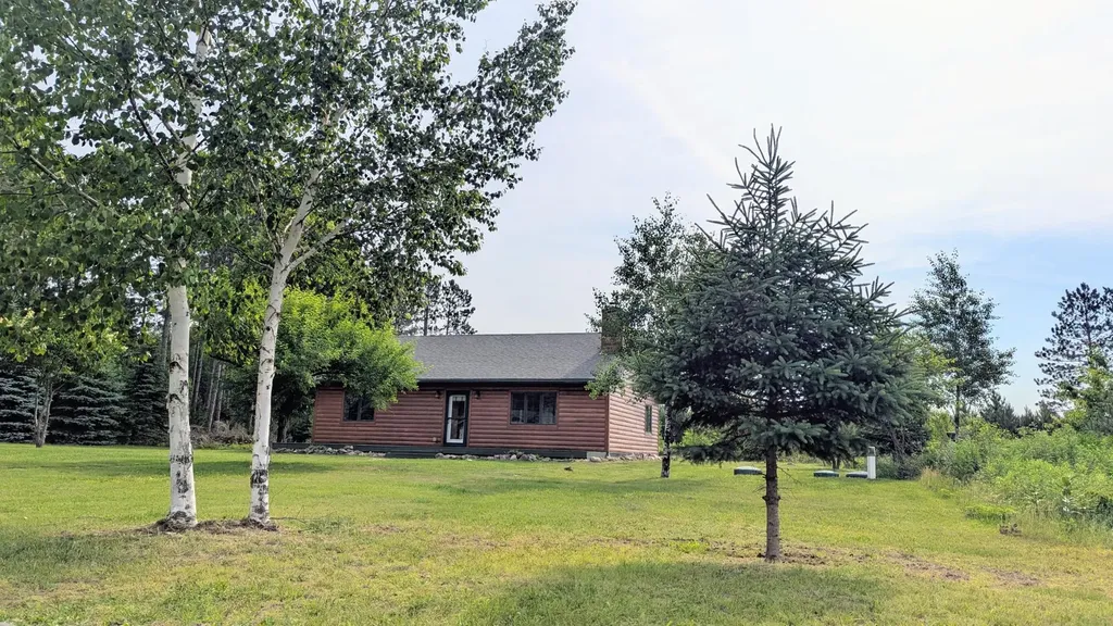 86196 Military Road Sturgeon Lake MN 55783