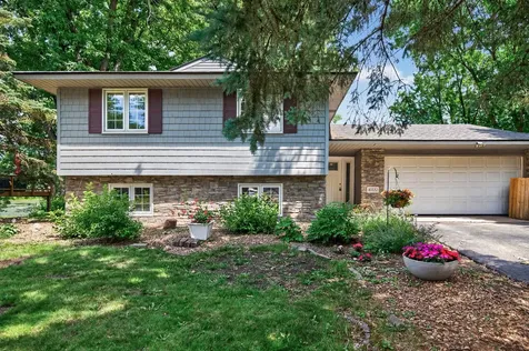 10332 102nd Place N Maple Grove MN 55369