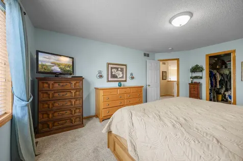 18828 Inca Avenue Lakeville MN 55044
