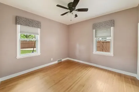 418 Brimhall Street Saint Paul MN 55105