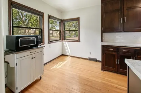 418 Brimhall Street Saint Paul MN 55105