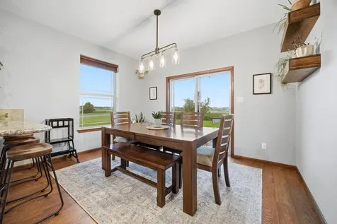 90 6th Street E Horace ND 58047