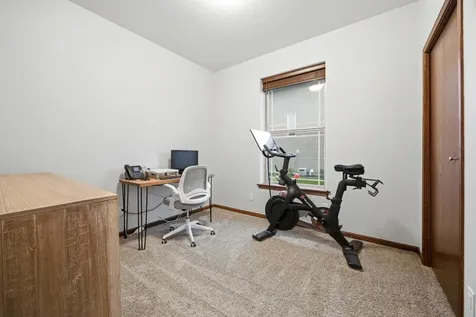 90 6th Street E Horace ND 58047