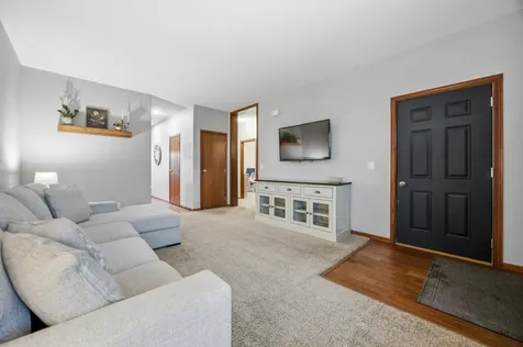 90 6th Street E Horace ND 58047