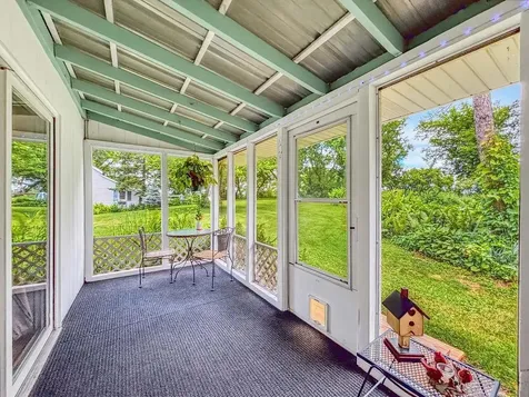 5746 State Highway 25 SE Montrose MN 55363