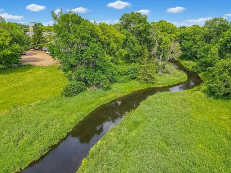 5746 State Highway 25 SE Montrose MN 55363