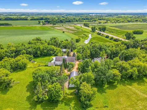 5746 State Highway 25 SE Montrose MN 55363