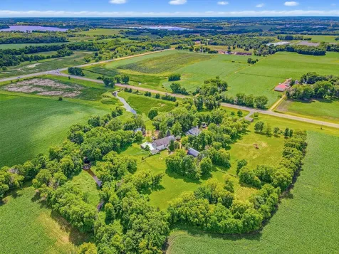 5746 State Highway 25 SE Montrose MN 55363