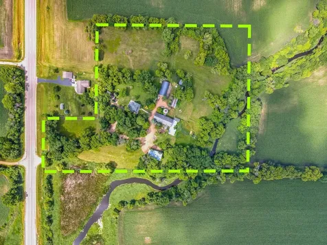 5746 State Highway 25 SE Montrose MN 55363
