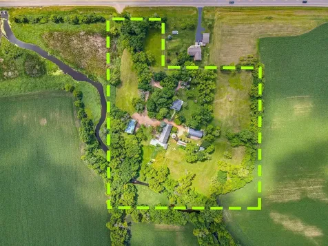 5746 State Highway 25 SE Montrose MN 55363
