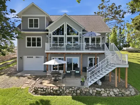 718 Lake Street Birchwood WI 54817