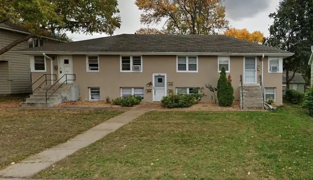 538 Summit Street NE Columbia Heights MN 55421