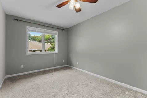 2014 Fox Valley Drive SW Rochester MN 55902