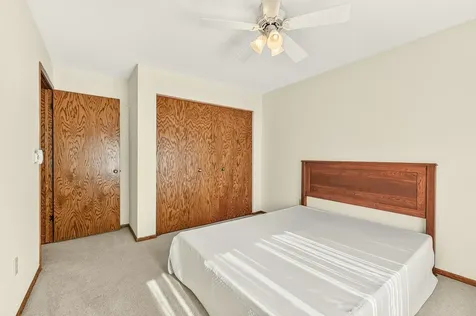 1808 Lakeview Court SW Rochester MN 55902