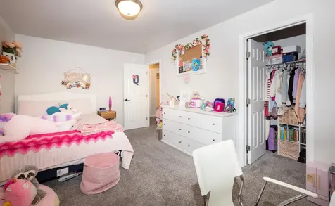 6313 54th Avenue S Fargo ND 58104
