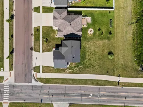 6313 54th Avenue S Fargo ND 58104