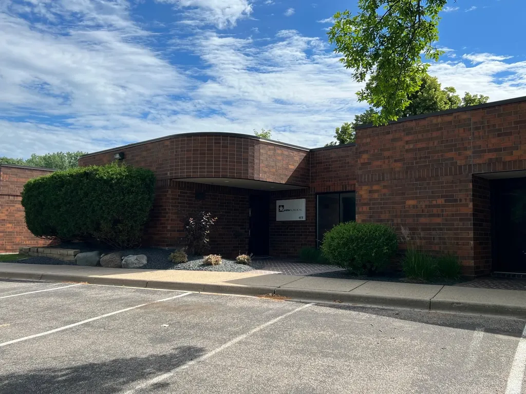 4976,4978 And 4980 Lincoln Drive Edina MN 55436