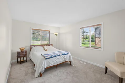 6976 Langford Court Edina MN 55436