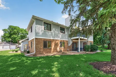 6976 Langford Court Edina MN 55436