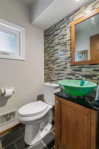1401 Echo Drive Burnsville MN 55337