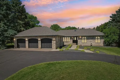 8583 Bower Path Inver Grove Heights MN 55076