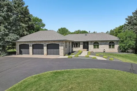 8583 Bower Path Inver Grove Heights MN 55076