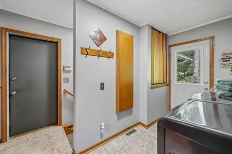 8583 Bower Path Inver Grove Heights MN 55076