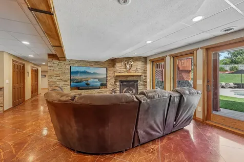 8583 Bower Path Inver Grove Heights MN 55076