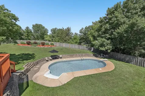 8583 Bower Path Inver Grove Heights MN 55076