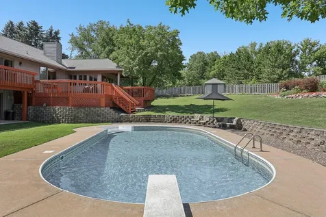 8583 Bower Path Inver Grove Heights MN 55076