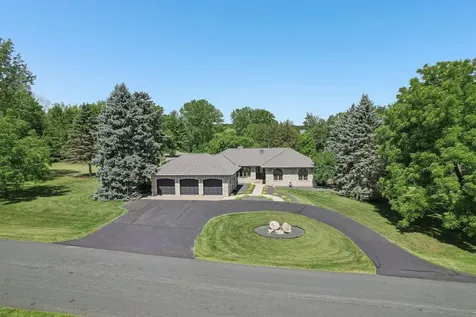 8583 Bower Path Inver Grove Heights MN 55076