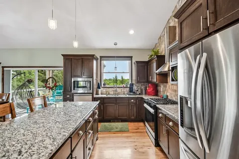 31473 Marvin Avenue Lindstrom MN 55045