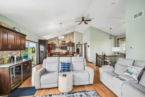 31473 Marvin Avenue Lindstrom MN 55045