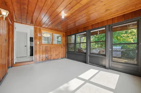 3606 Woodbine Lane N Brooklyn Center MN 55429