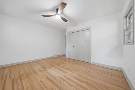 3606 Woodbine Lane N Brooklyn Center MN 55429