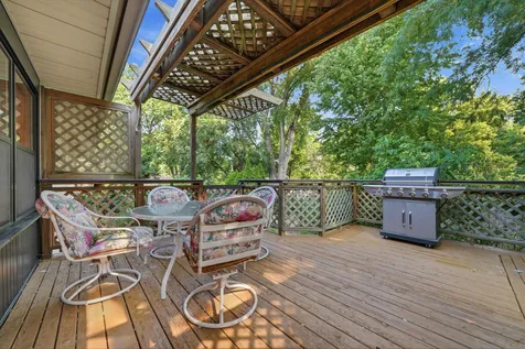 3606 Woodbine Lane N Brooklyn Center MN 55429