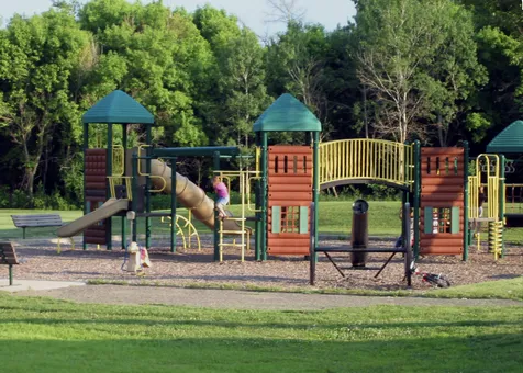3606 Woodbine Lane N Brooklyn Center MN 55429