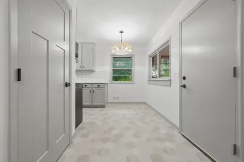 3606 Woodbine Lane N Brooklyn Center MN 55429